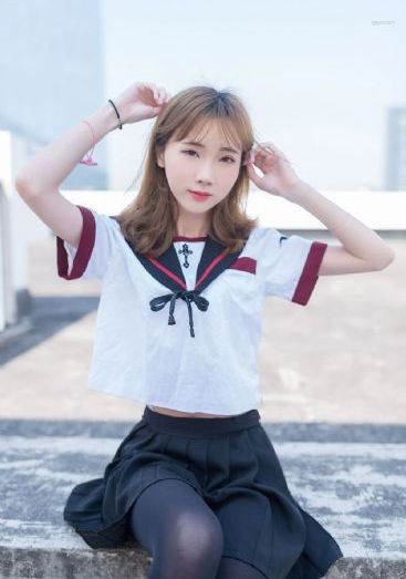 三级高清理伦电影在线