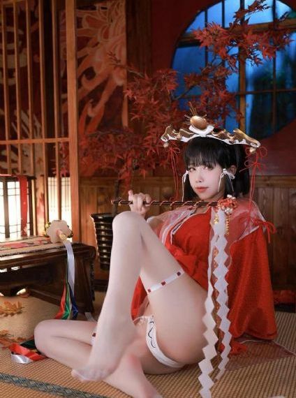 草莓绿巨人